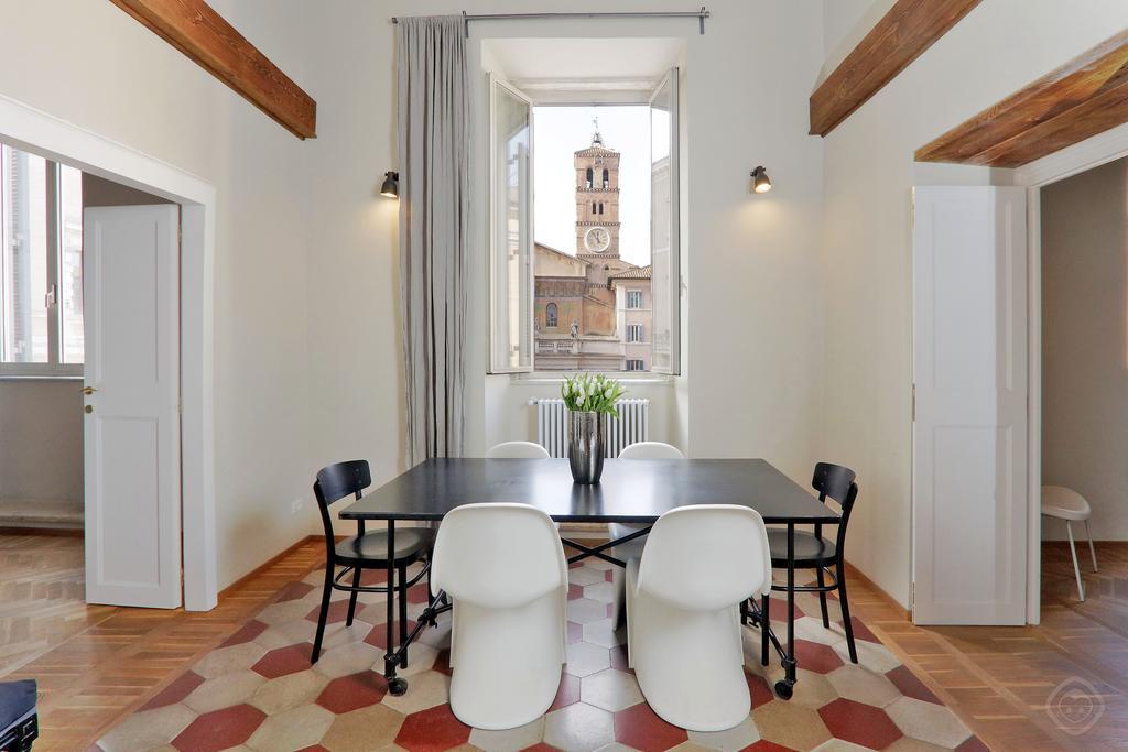 Trastevere Design Apartment روما الغرفة الصورة