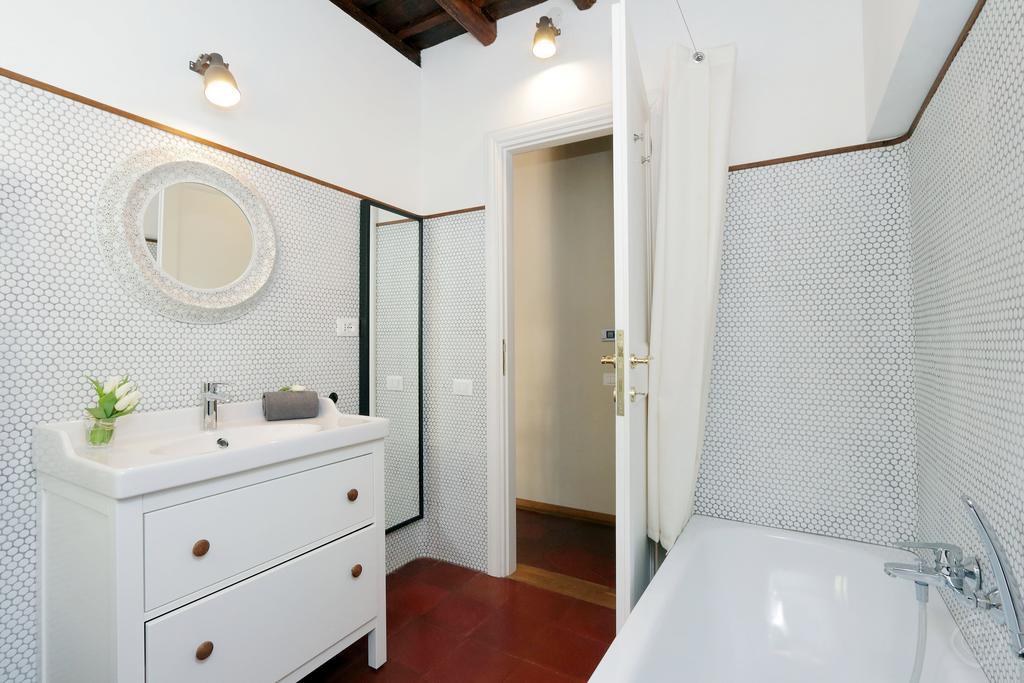 Trastevere Design Apartment روما الغرفة الصورة