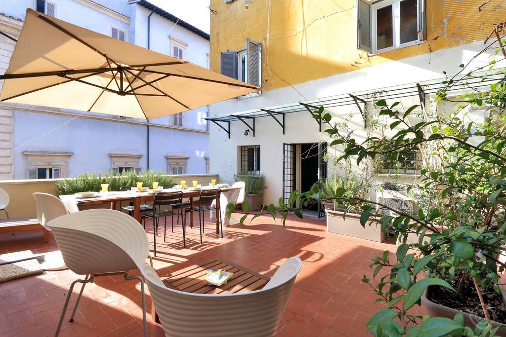 Trastevere Design Apartment روما الغرفة الصورة